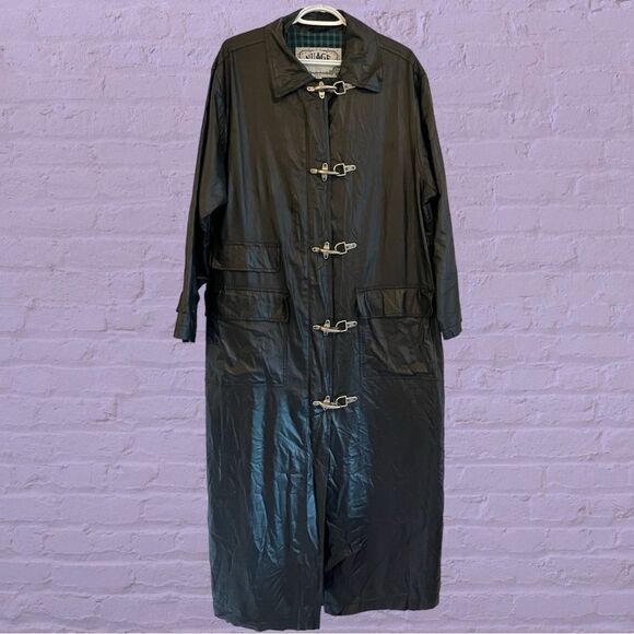 Vintage Jackets & Blazers - Vintage maxi black faux leather coat with metal clasps